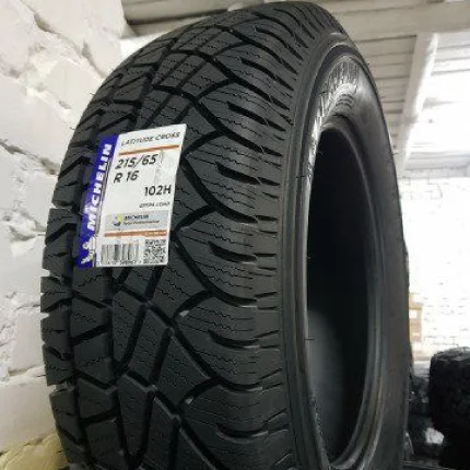 MICHELIN Latitude Cross