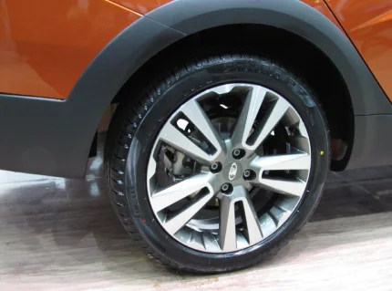 Оригинальные колеса на Весту Кросс