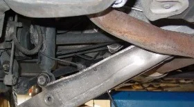 Замена задней амортизационной стойки Mercedes W220