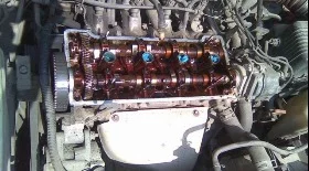 Замена маслосъемных колпачков на Toyota Corolla Ceres