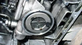 Снятие масляного насоса на Audi Allroad 2,5 TDI АКЕ