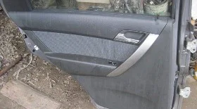 Снятие обшивки задней двери Chevrolet Aveo