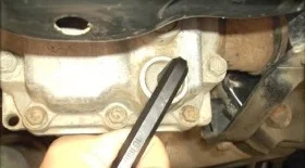 Замена масла в дифференциалах на Nissan Qashqai