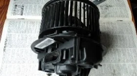 Removing the Heater Blower Motor on Renault Megane 2