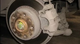 Переборка задних тормозных суппортов Audi А100/S4