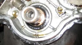 Замена переднего сальника коленвала Toyota Corolla 4E-FE