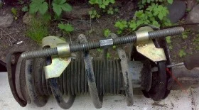 Замена стоек амортизаторов Ford Focus 2