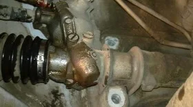 Замена рулевой рейки на Nissan Cube