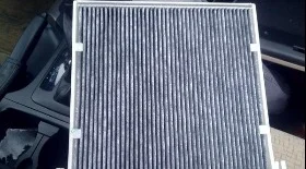 Замена салонного фильтра Toyota Land Cruiser Prado 120