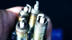 Замена свечей зажигания Киа Рио