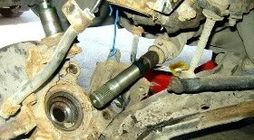 Замена пыльника ШРУСа на Ниссан Примера Р10