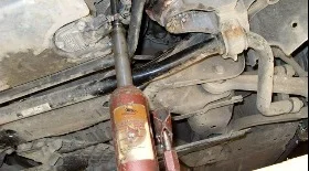 Замена передней гидроопоры двигателя Audi A4  2,0TDI (B7)