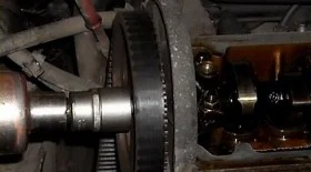 VW Golf Mk3 Timing Belt and Water Pump Replacement