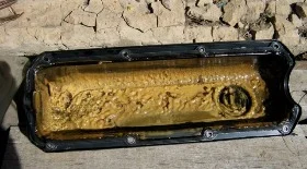 Замена прокладки ГБЦ и чистка дроссельной заслонки VW Passat 1.6 AHL  (B5)