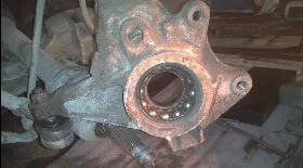 Замена переднего ступичного подшипника на Peugeot 206