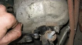 Замена главного тормозного цилиндра на ВАЗ 2106-2107