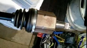 Замена ШРУСа Skoda Octavia A5