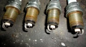 Замена свечей зажигания Honda Accord 7 CL