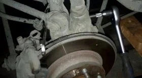 Замена задних амортизаторов Honda Accord 7 CL