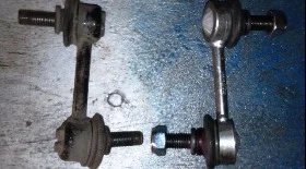 Замена передних стоек стабилизатора Honda Accord 7 CL