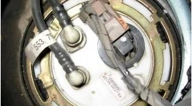 Снятие бензонасоса Шевроле Лачетти