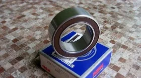 Замена подшипника муфты кондиционера Пежо 206