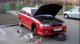 Замена задней опоры двигателя Mazda Capella/626