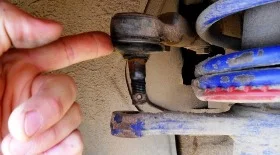 Замена рулевого наконечника на Лада Приора