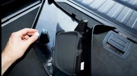 Устранение скрипов салона на BMW X5 E70