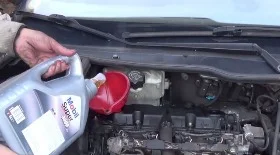 Замена масла Пежо 206