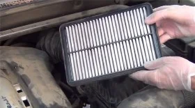 Замена воздушного фильтра Киа Спортейдж