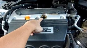Замена масла в двигателе Хонда Аккорд 8 (2.4)