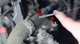 Замена масла в двигателе Ситроен Берлинго