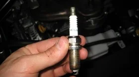 Замена свечей зажигания Тойота Камри V50