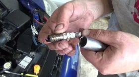 Замена свечей Мазда СХ 7