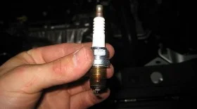 Замена свечей Шевроле Круз