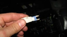 Замена предохранителей Шевроле Круз