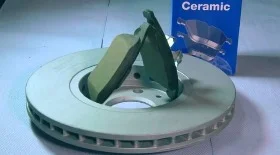 Замена передних тормозных колодок и дисков Megane 3