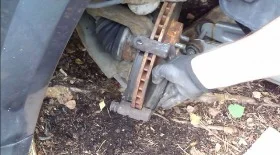 Замена тормозных колодок Форд Мондео 3