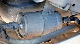 Замена топливного фильтра Мазда 3