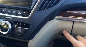 Замена салонного фильтра Акура MDX 3