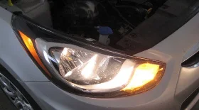 Замена ламп в передней фаре Хендай Солярис