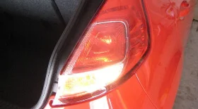 Замена фары и задних ламп на Фиесте