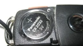 Замена батарейки в ключе Джетта