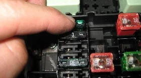 Замена предохранителей Джетта