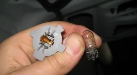 Замена лампы подсветки номера Солярис