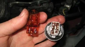 Замена ламп Тойота Ярис