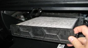 Замена салонного фильтра Хонда Пилот