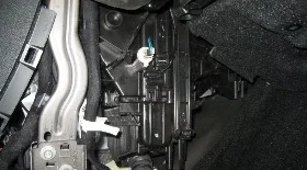 Замена салонного фильтра Джип Чероки