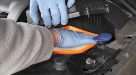 Замена воздушного фильтра Вольво ХС70